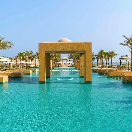 Rixos Marina Abu Dhabi Hotel Екстериор снимка